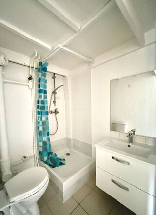  Appartement à louer 1 pièce 25 m²