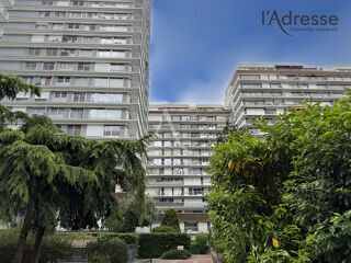  Parking / Garage � vendre 