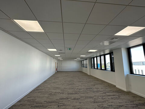 ANGERS - BUREAUX 163 m² 423800 49000 Angers