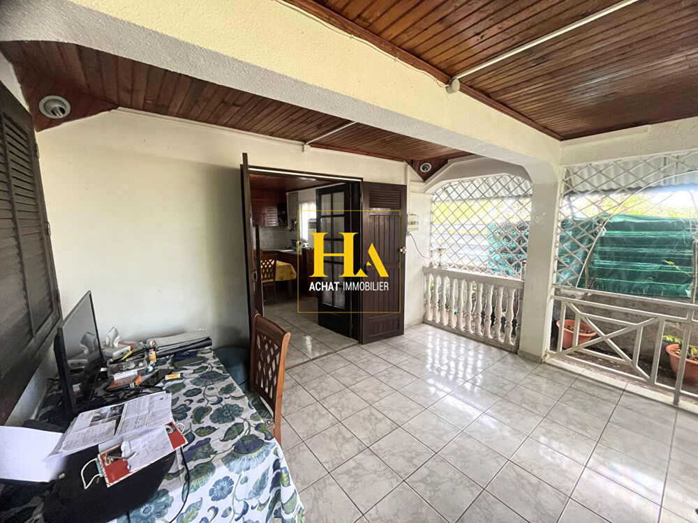 Vente Maison Maison 93 m2- Etang-Salé L etang sale