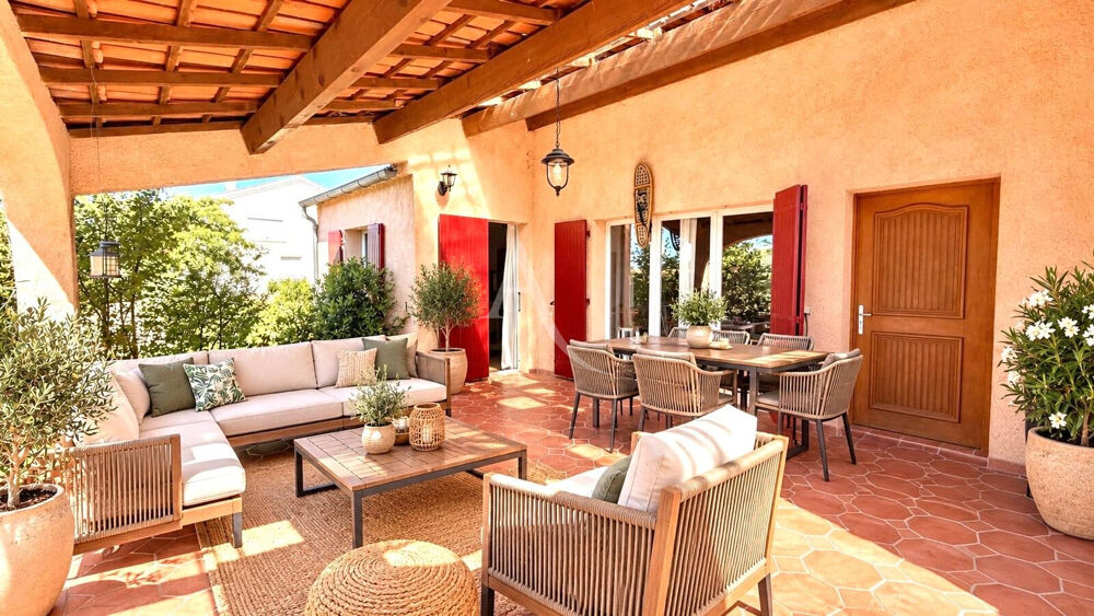 Vente Maison VILLA DE 122.23M2 AVEC TERRASSE PISCINE ET GARAGE AU CALME À CRUIS Cruis