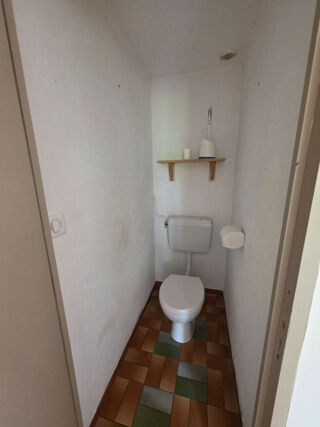  Appartement à louer 3 pièces 72 m²