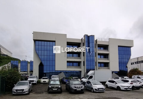 Local d'activit&eacute; Le Lamentin 704 m&sup2; 13776 97232 Le lamentin