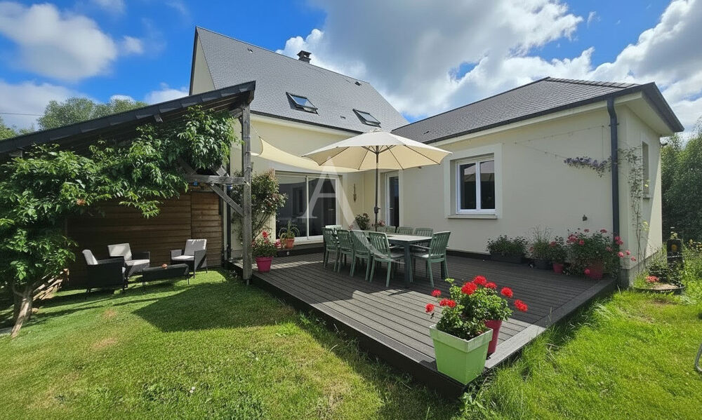 Maison récente DPE B- Vie de plain pied- 923 m² de terrain arboré- Centre-ville à pied