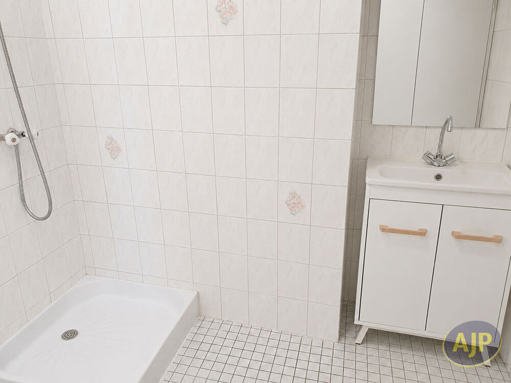 Location Maison A LOUER - MAISON 2 PIECES - CENTRE THOUARE SUR LOIRE Thouare sur loire