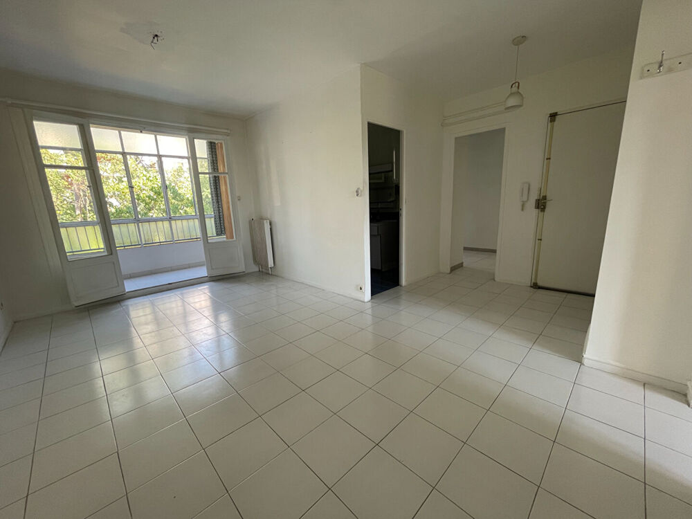 Vente Appartement Aix-en-Provence - Le Pigonnet - T2 de 45 m² avec véranda, cave et stationnement Aix en provence
