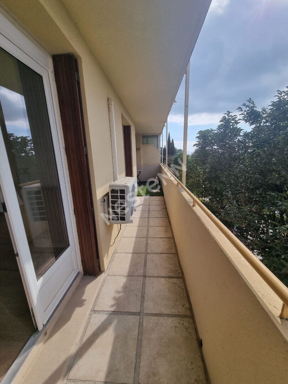 Vente Appartement Appartement à Toulon Ouest - 3 Pièces, Vue Dégagée, Terrasse, Parking collectif Toulon