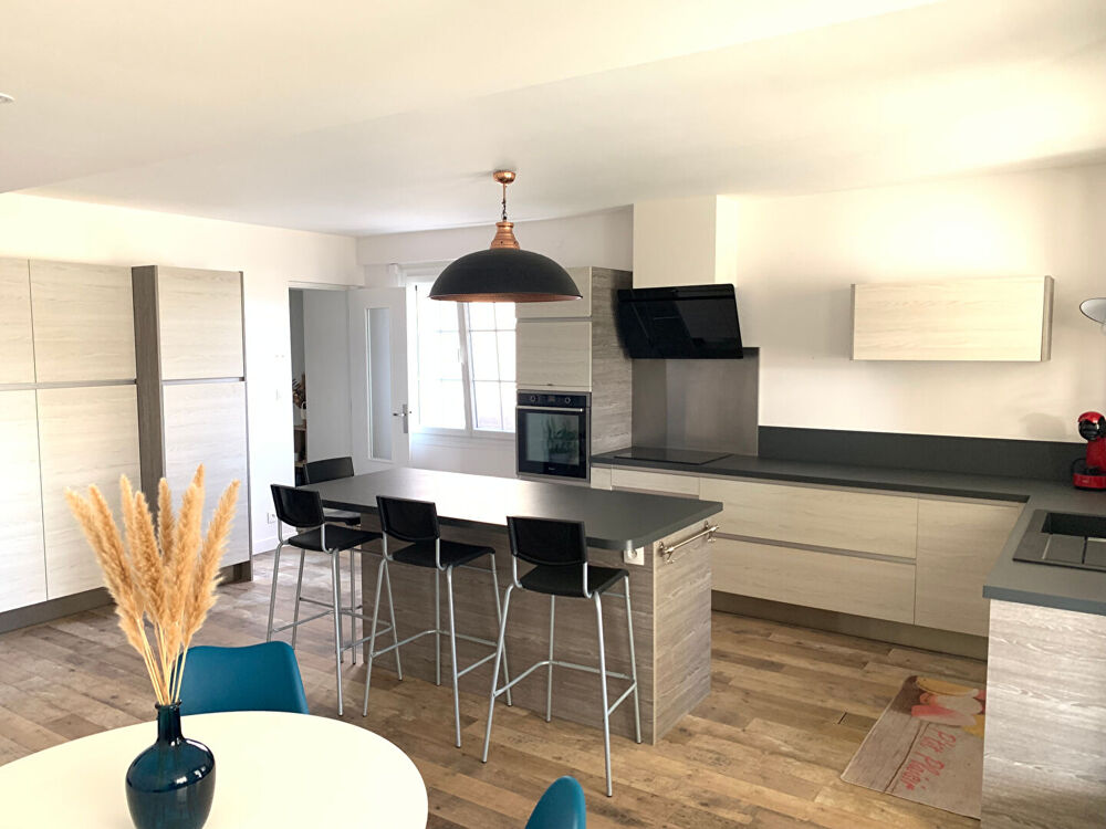 Vente Maison Maison Tonnay-Charente 4 pièce(s) 123m² Tonnay charente