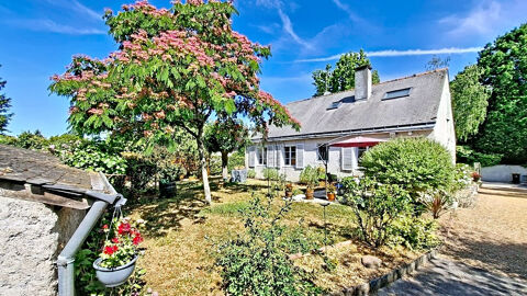   Maison Rives Du Loir En Anjou 6 pièce(s) 165 m2 Maison - 6 pièce(s) - 165 m²