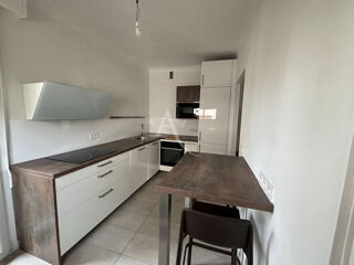  Appartement  louer 2 pices 56 m