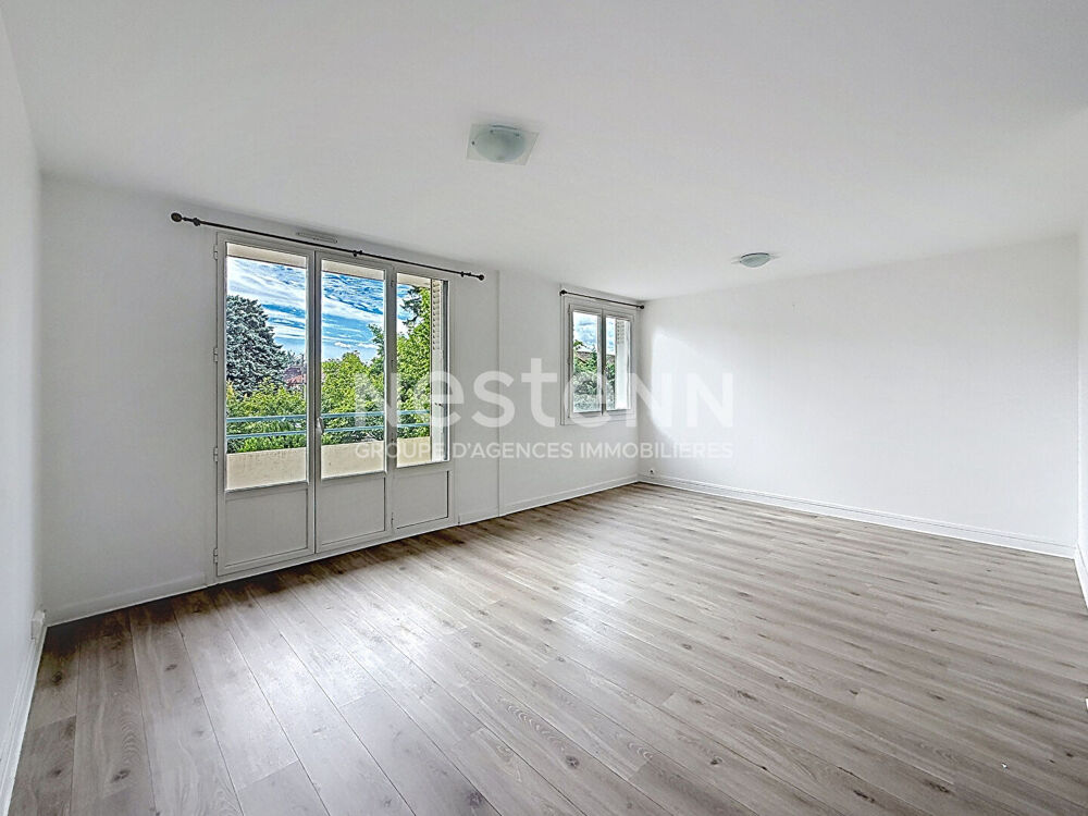Location Appartement Appartement Type 4 pièces Traversant Moderne avec 2 chambres et un balcon - 69500 BRON Bron