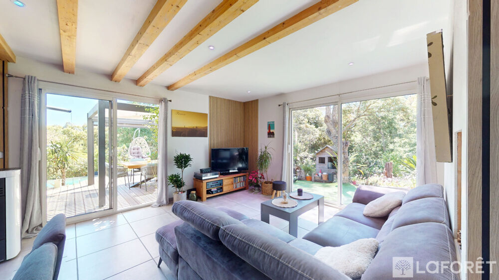 Maison Frejus 7 pièce(s) 170 m2