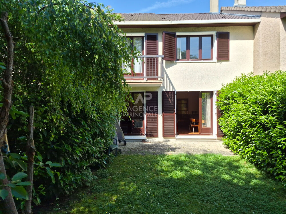 Maison Saint Germain En Laye 7 pièce(s) 140 m2