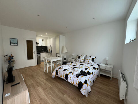   MASSY CENTRE VILLE - STUDIO MEUBL� 24.88m�  -736 CHARGES COMPRISES Appartement - 1 pi�ce(s) - 25 m�