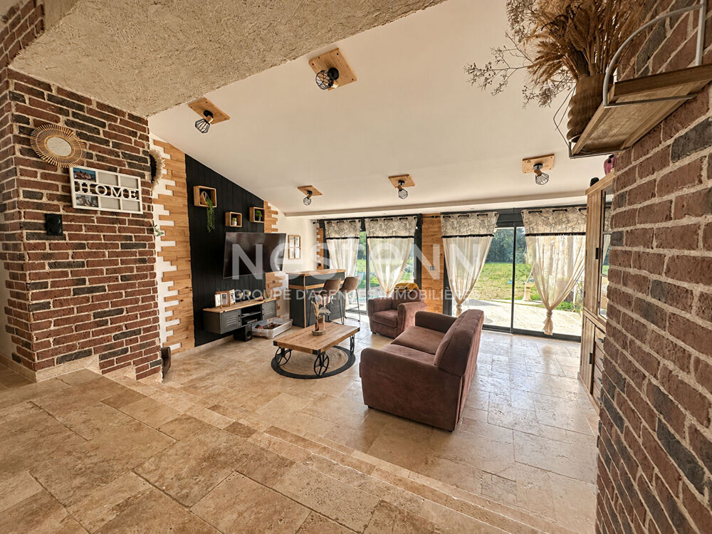 Vente superbe longère rénovée de 3 chambres avec dépendance et terrain de 1 hectare à VAAS (72500)