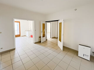  Immeuble à vendre 13 pièces 275 m²