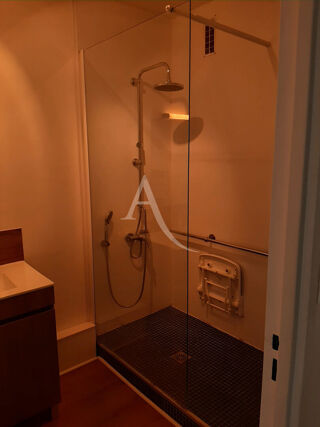  Appartement à louer 3 pièces 63 m²