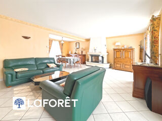  Maison � vendre 8 pi�ces 196 m�