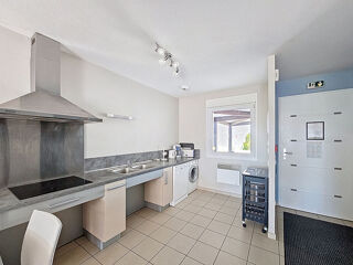  Immeuble � vendre 12 pi�ces 272 m�