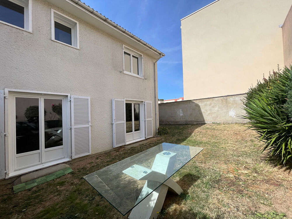 Location Maison Maison Chartres 5 pièce(s) 110.23 m2 Chartres