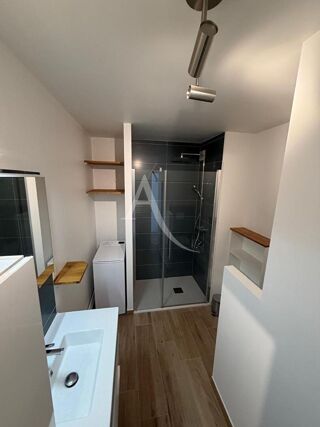  Appartement à louer 2 pièces 46 m²