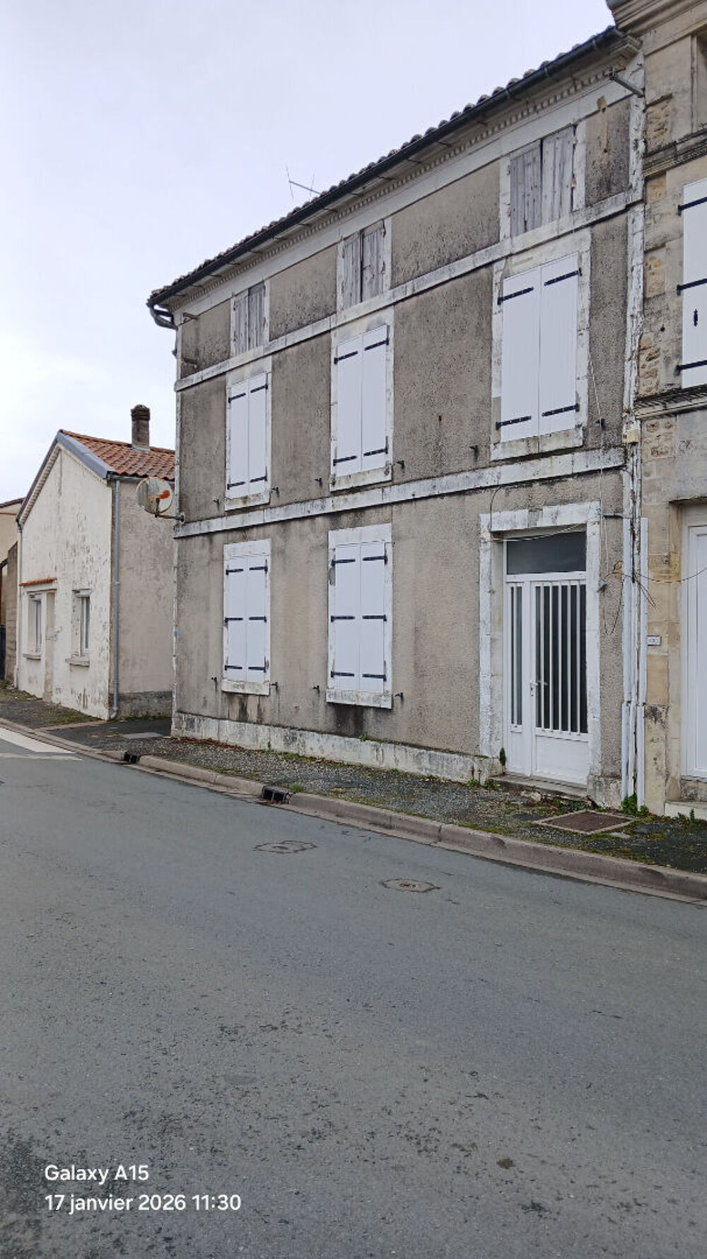 Location Maison Maison de Bourg T4- BRIZAMBOURG Brizambourg