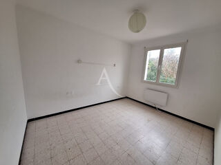  Immeuble à vendre 6 pièces 236 m²