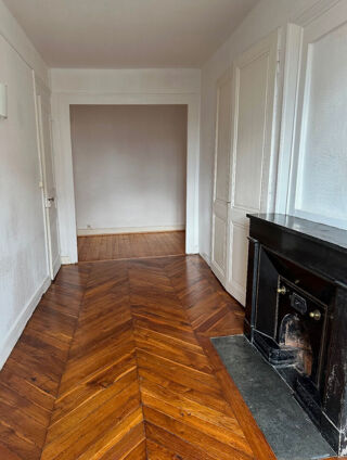  Appartement  vendre 2 pices 55 m