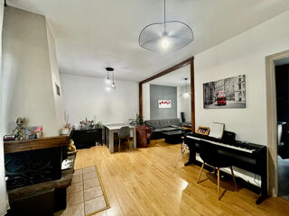  Maison  vendre 8 pices 141 m