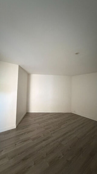  Appartement à louer 1 pièce 35 m²
