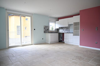  Appartement à louer 3 pièces 54 m²