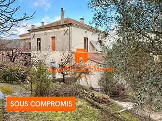  Immeuble à vendre 10 pièces 313 m²