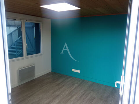   Challans, Bureaux/Local à louer de 47.87 m² 