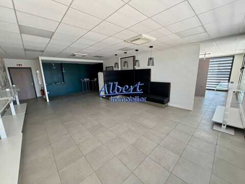 Local commercial La Seyne Sur Mer 115.66 m2 322000 83500 La seyne sur mer
