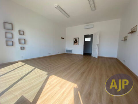 Local Commercial 480 33980 Audenge