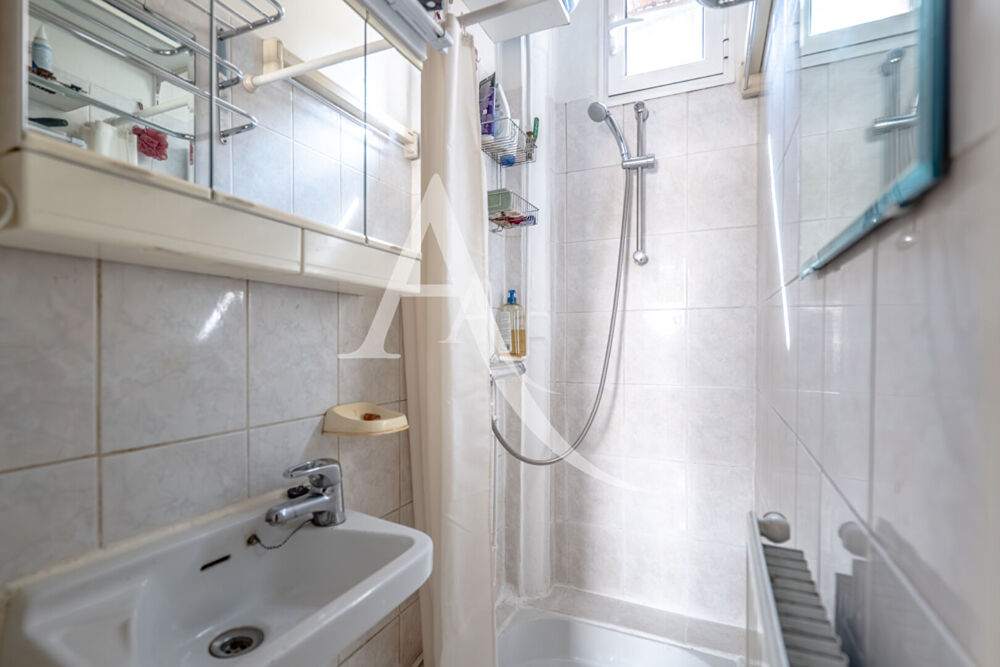 � vendre  Appartement Clichy (92110)