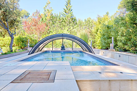   VILLA AU CALME SANS VIS A VIS AVEC PISCINE AU COEUR DE SON PARC ARBORE AVEC FORAGE ET EAU DE VILLE Maison - 8 pi�ce(s) - 1 m�