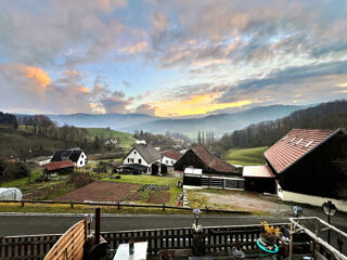  Maison  vendre 15 + pices 374 m