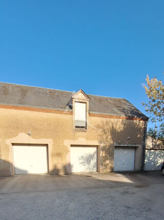  Appartement à louer 3 pièces 60 m²