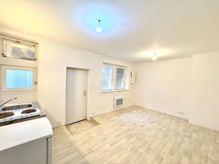  Appartement à louer 1 pièce 21 m²