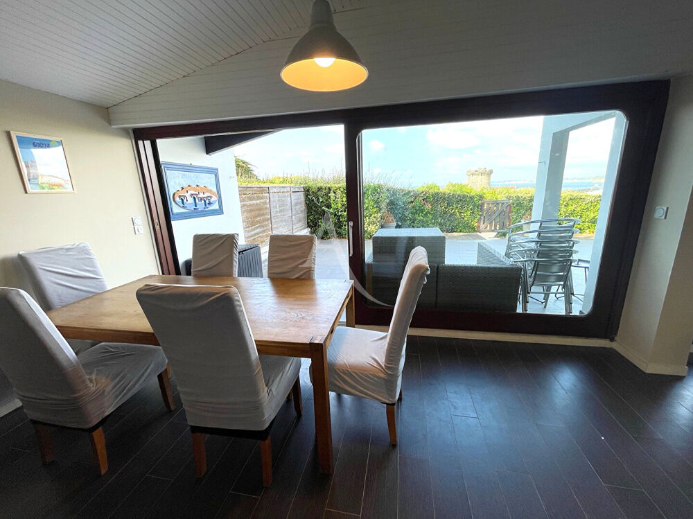 Ciboure - T3/4 avec grande terrasse et vue exceptionnelle sur le Fort et la baie de St Jean de Luz