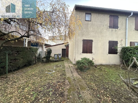   MAISON AIGUILHE PROCHE SUPER U Maison - 5 pice(s) - 102 m