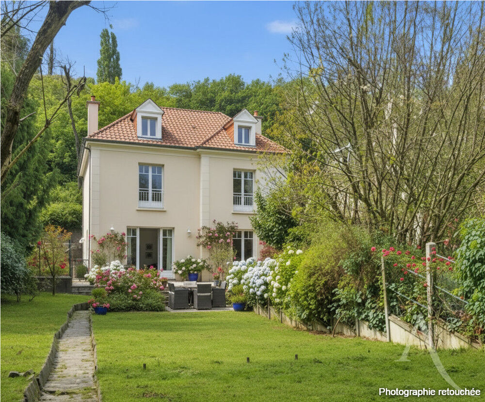 Vente Terrain Terrain à vendre  Chaville Rive Gauche Fort potentiel 365 m² Chaville