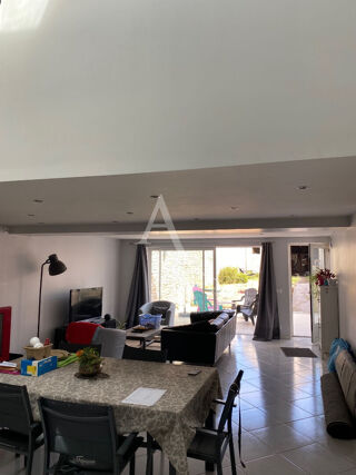  Maison � louer 6 pi�ces 167 m�