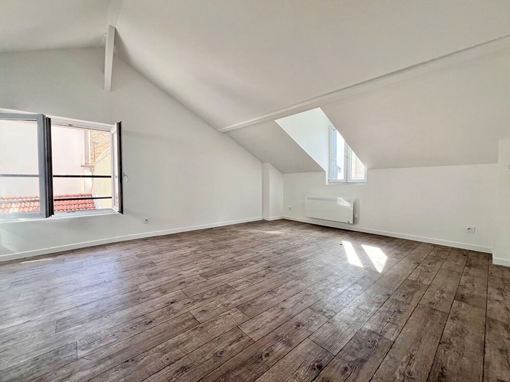 Vente Appartement Alfortville Nord - Studio de 20.43 m2 Loi Carrez et 28.95 m2 au sol Alfortville