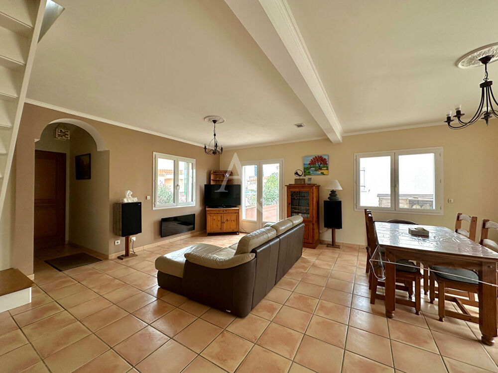 Maison Rivesaltes 98m2+ 2 pièces annexes
