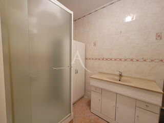  Appartement à louer 3 pièces 61 m²