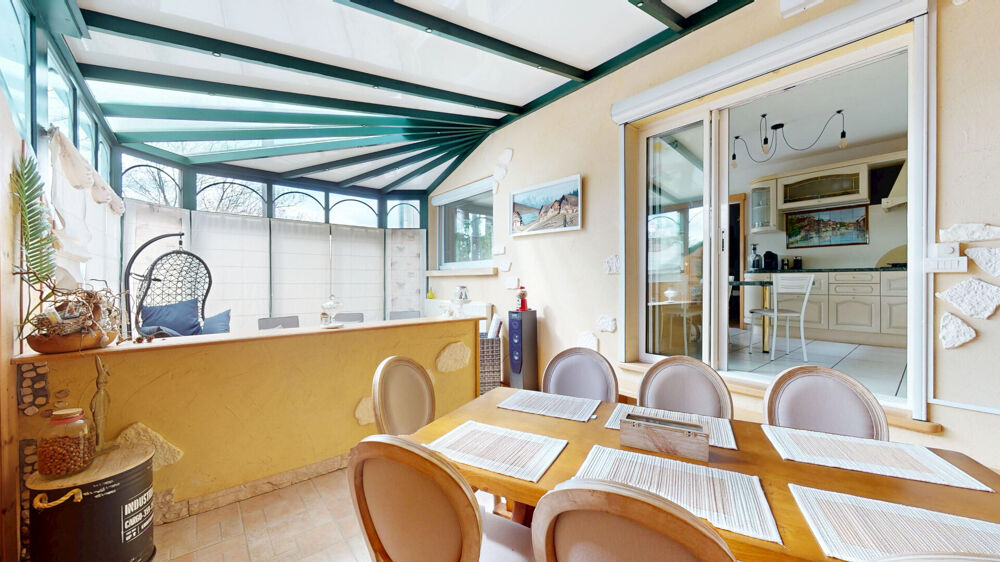 Vente Maison Maison Chaleze 8 pièce(s) 160 m2 Chaleze
