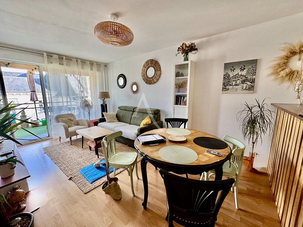 Vente Appartement APPARTMENT T3 POITIERS CENTRE PARKING TERRASSE ET CAVE Poitiers