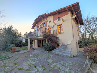  Maison � vendre 9 pi�ces 220 m�